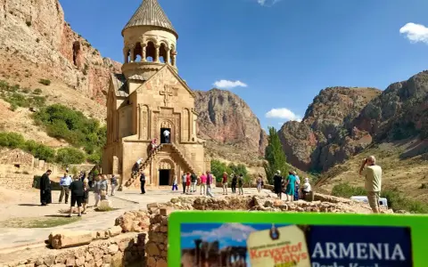 Armenia: Czy jest bezpiecznie? Fakty, MSZ i strefy ryzyka.
