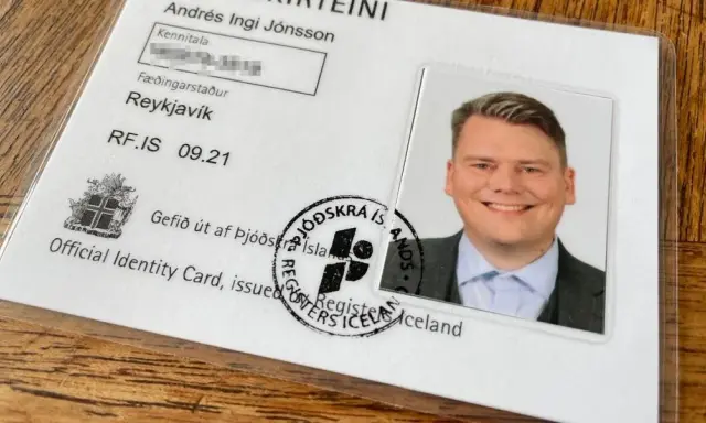 Na Islandię z Polski: Czy potrzebny paszport? Wystarczy dowód!