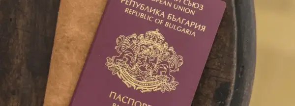 Bułgaria: Paszport czy dowód osobisty? Pełny przewodnik po dokumentach